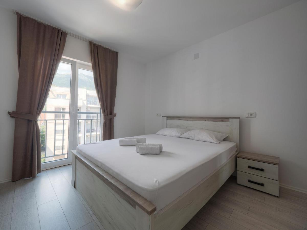 Family Three Bedroom Apartment Brando Budva Luaran gambar