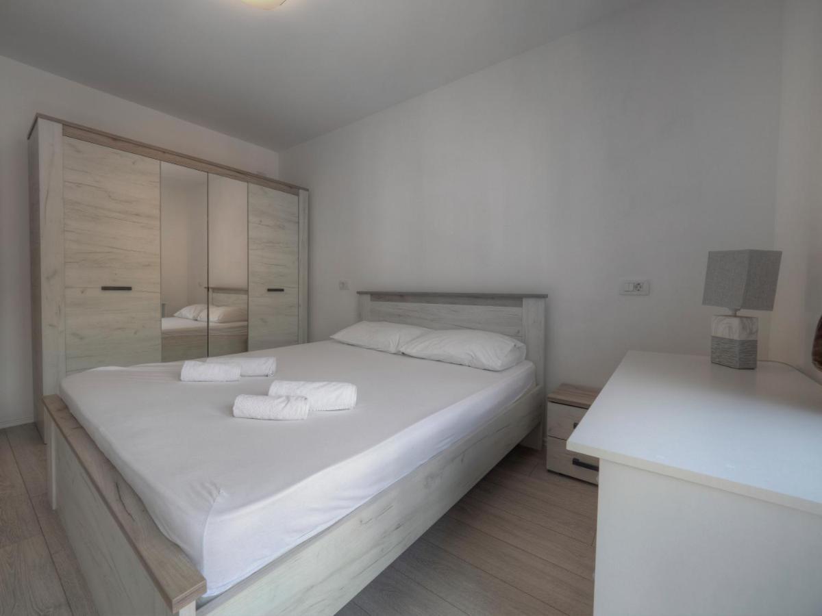 Family Three Bedroom Apartment Brando Budva Luaran gambar