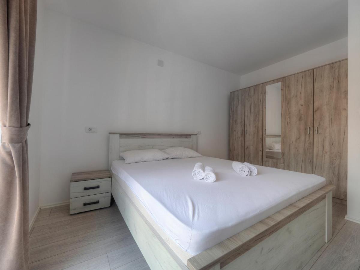 Family Three Bedroom Apartment Brando Budva Luaran gambar