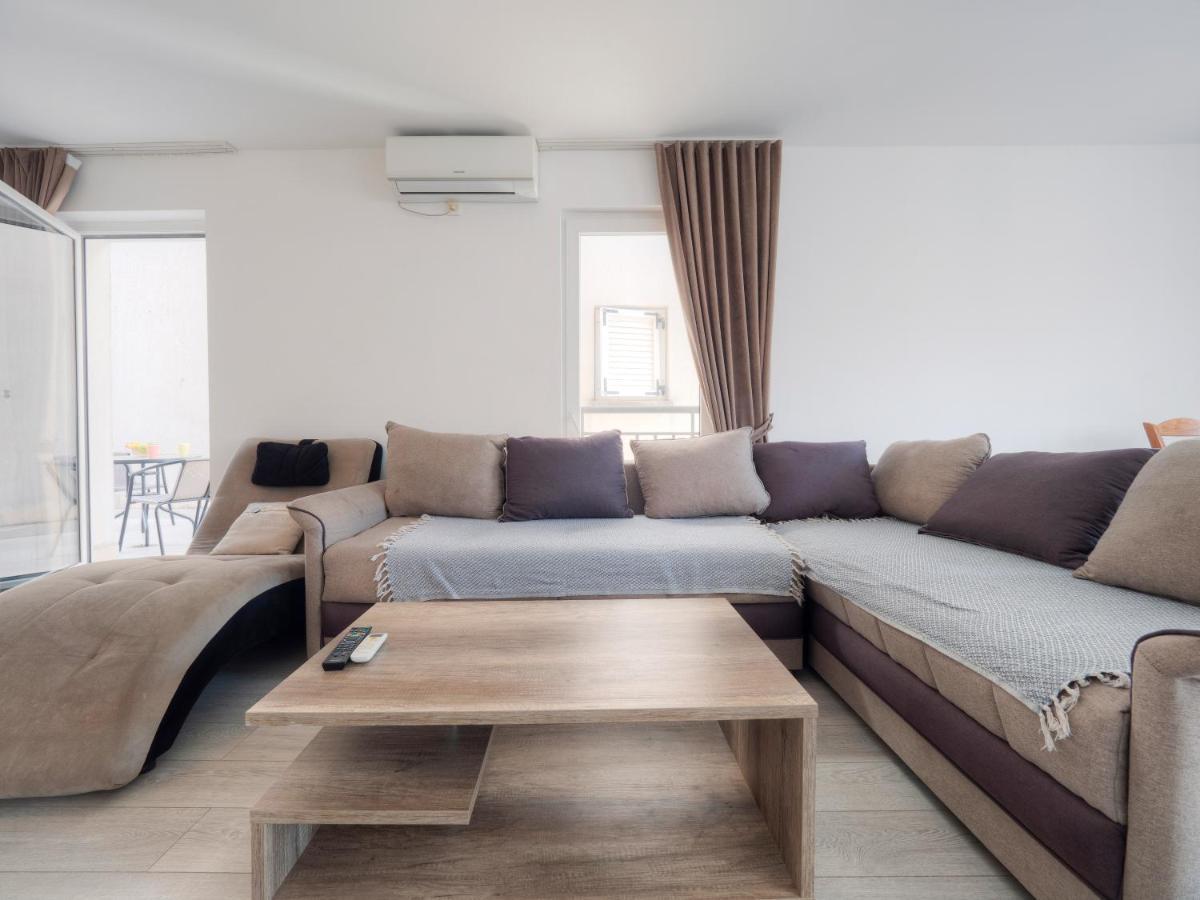 Family Three Bedroom Apartment Brando Budva Luaran gambar